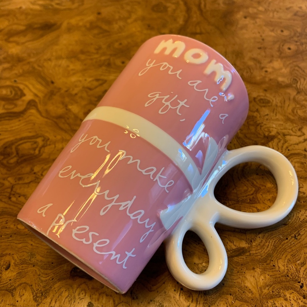 MOM mug /Sandra Magsamen